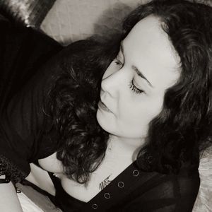 Meet your Posher, Sierra